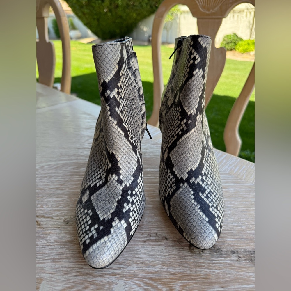 Banana Republic Black and Gray Snake-Print Ankle Boots